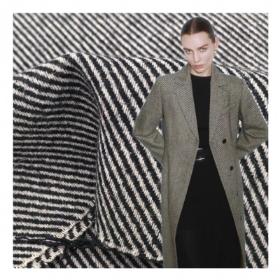 Coarse twill wool